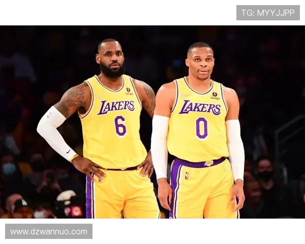 雷迪克无奈太阳下半场13回合全中比赛彻底失控防守崩盘攻势如潮