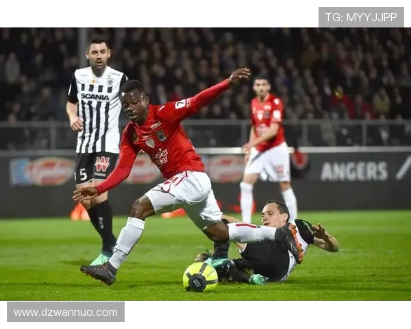 非洲杯开门红杰克逊首秀双响助塞内加尔强势起航书写国家队新篇章